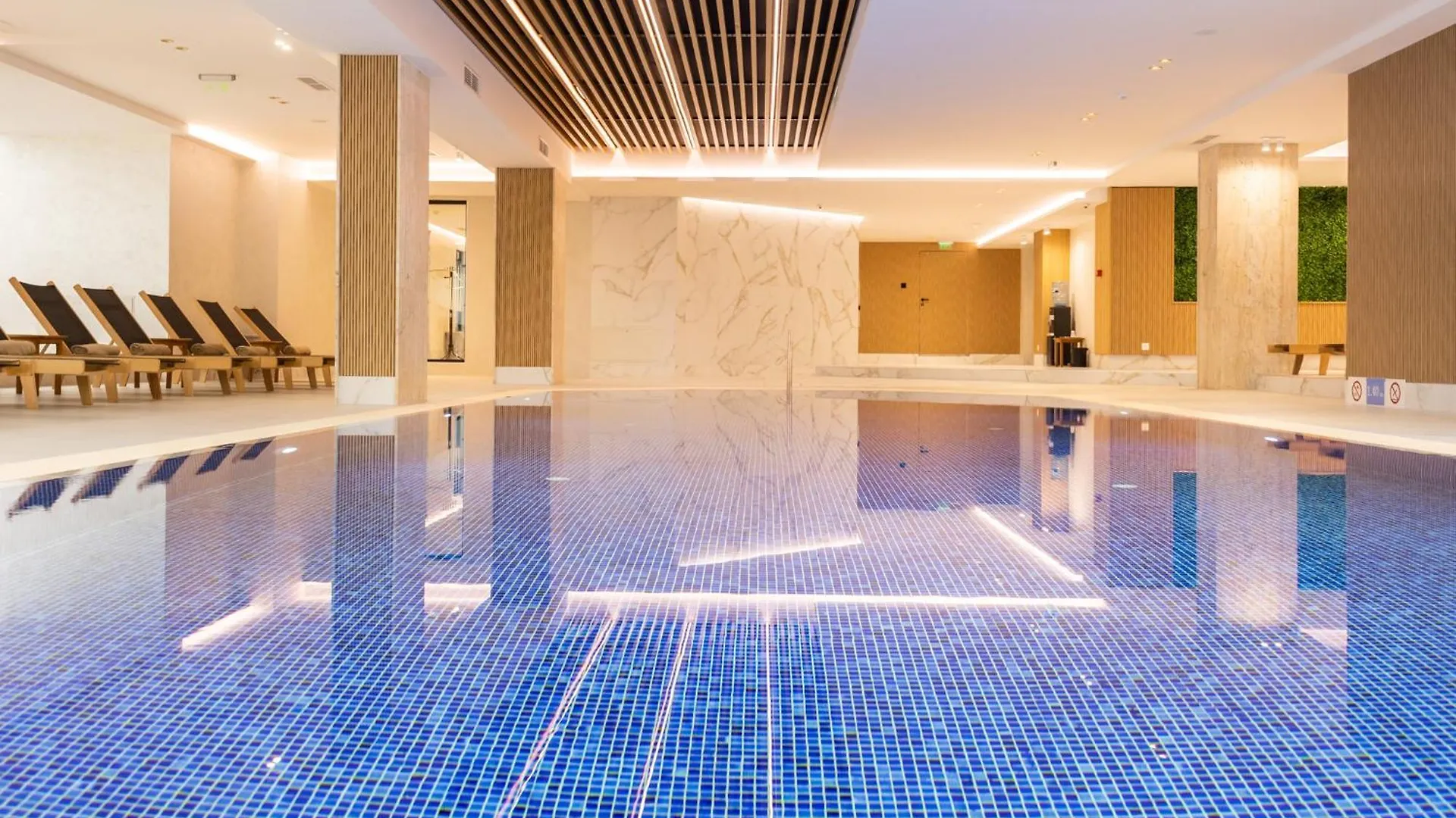 Admiral Hotel Золотые Пески